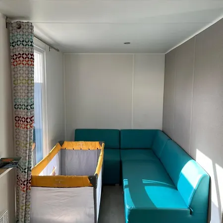 Üdülőpark - 145 - Mignon Mobilhome 4 Personnes Sur 5 Etoiles Houlgate